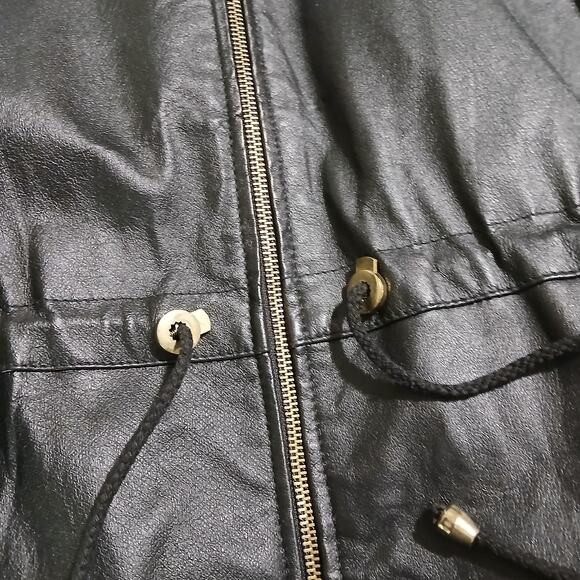 VTG Fashion Attitudes Men's Med Black Leather Quilt-Lined Adjustable Waist Coat - Picture 5 of 13